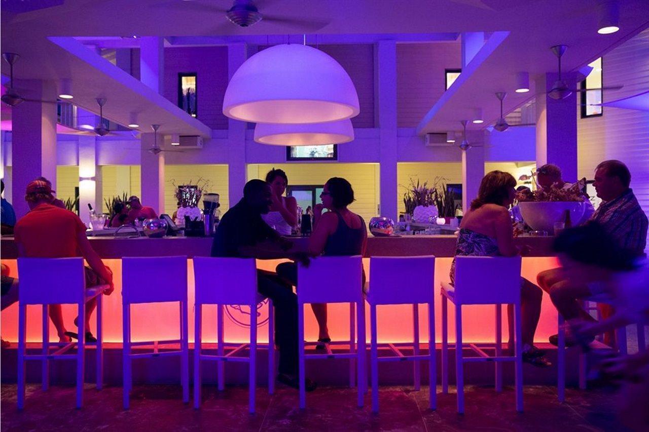 鹦鹉海滩度假酒店 威廉斯塔德 外观 照片